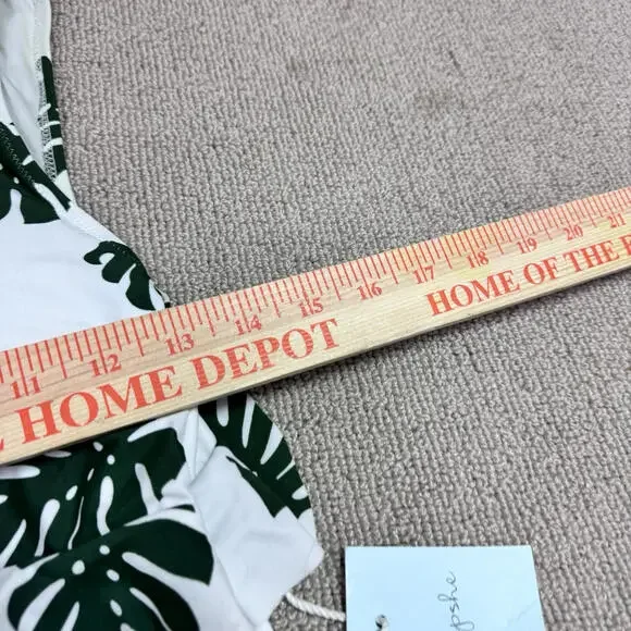 Cupshe One Piece Swimsuit White Green Floral Women’s Size Large NWT - Picture 3 of 11